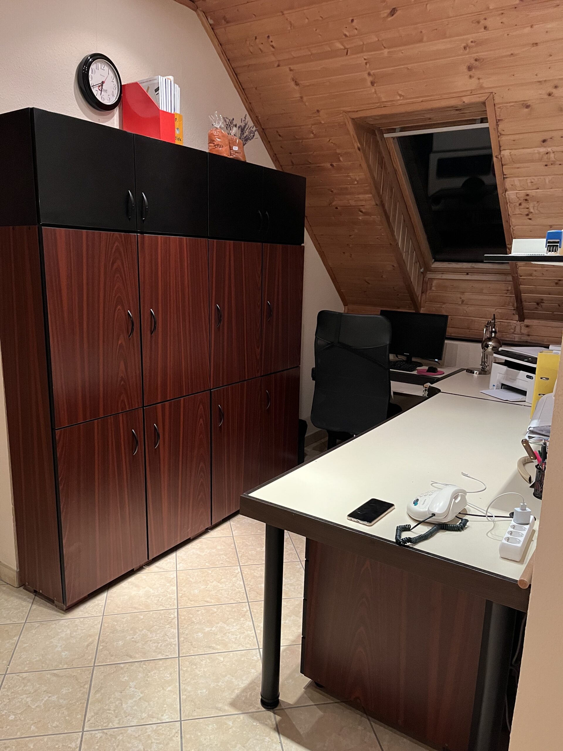 accounting office